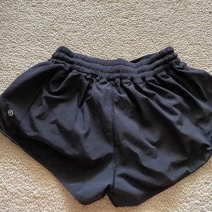 Lululemon Hotty Hot shorts